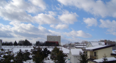 02/02：オホブラ百貨店の事務所から見た北見工大方面